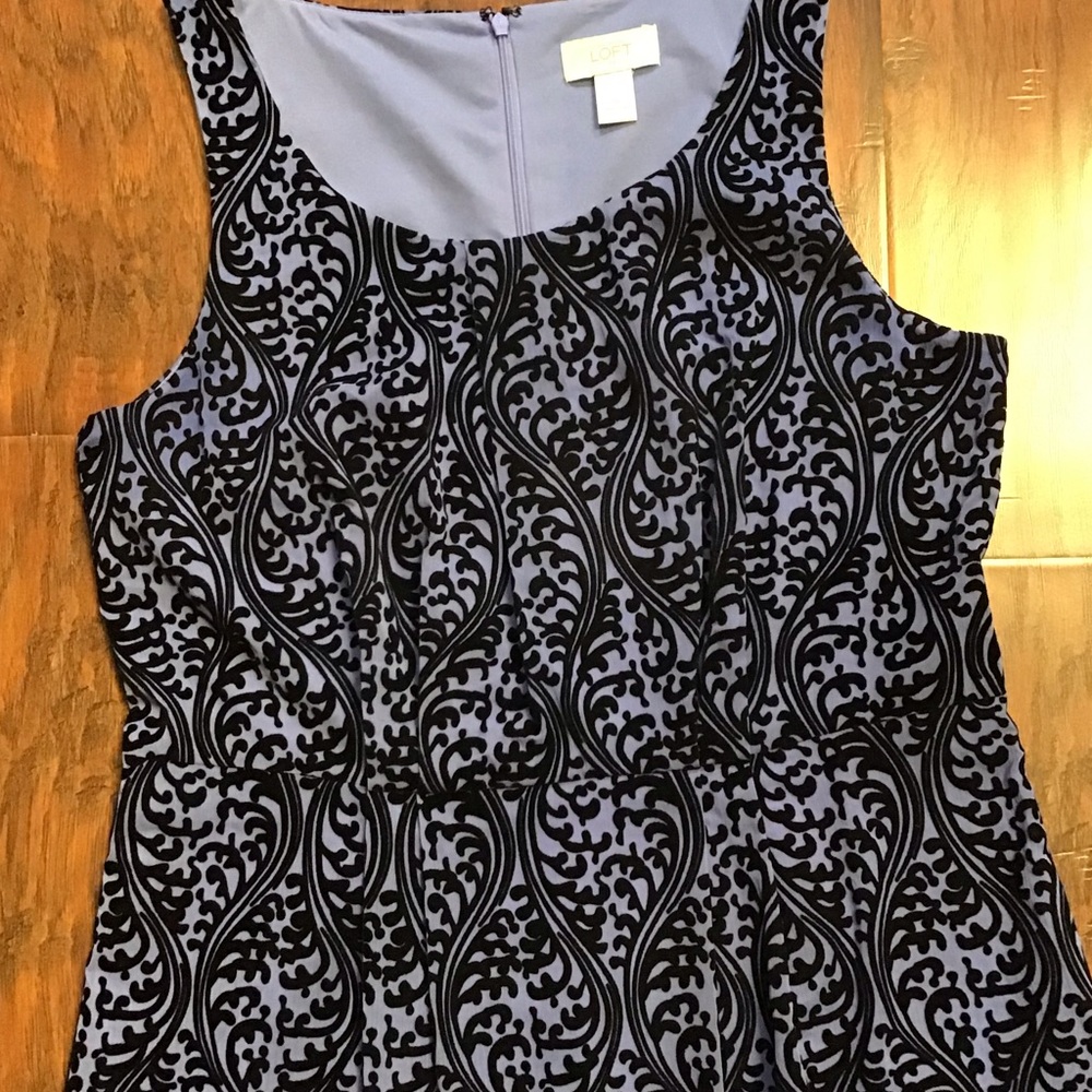 💙 🖤 Loft Dress 🖤 💙 - Picture 3 of 7